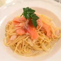 Smoke salmon cream spaghetti|asamiさん