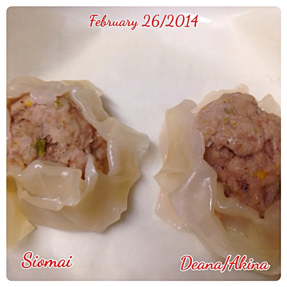 Siomai... My daughter Aki doesn't eat vegetable... But I just hope she wouldn't notice that I have put some in it...😆.|Deana/Akinaさん