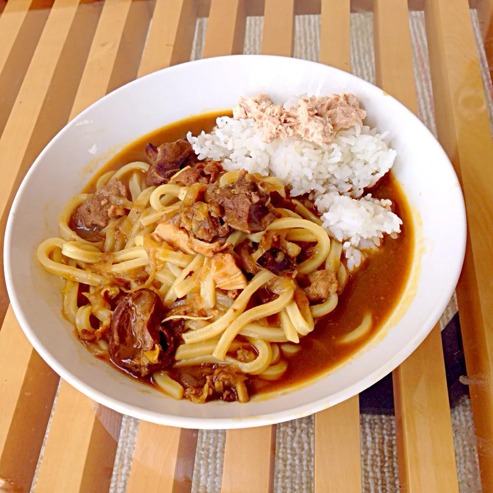 Snapdishの料理写真:レバーカレーライスうどん|Sumison lensmanさん