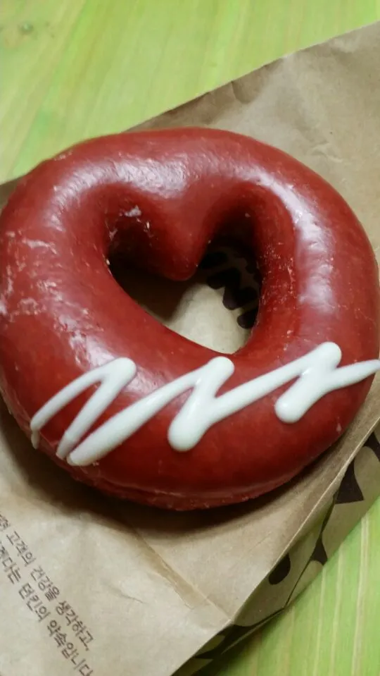 Red Velvet Doughnut|연지은さん