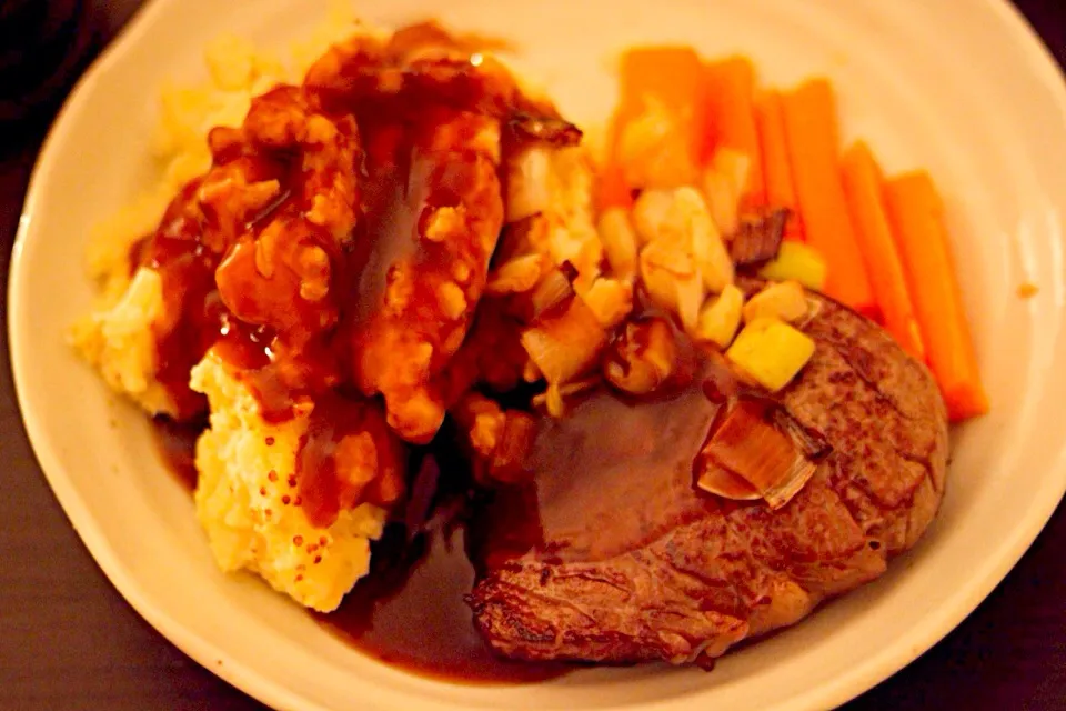 Beef, mustard mash, orange soaked carrots & leek gravy|Shortieさん