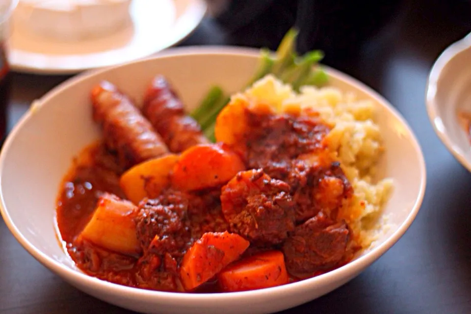 Beef stew, pork sausage, mash|Shortieさん