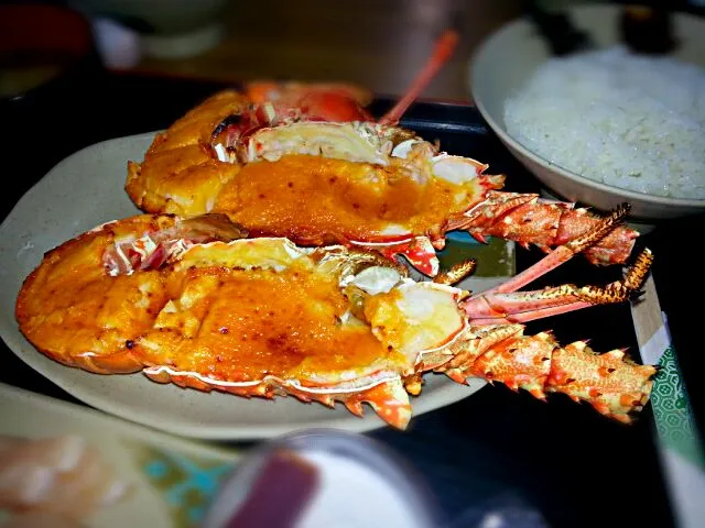 baked lobster with urchin sauce...|Ayel Santellaさん