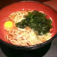 Snapdishの料理写真:東京駅地下の立ち食いそば屋です。|nakano9さん