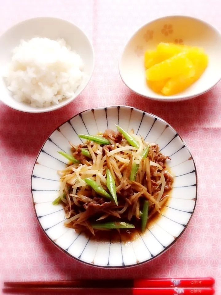 ごぼうと萌やしの牛肉炒め|さとう かおりさん