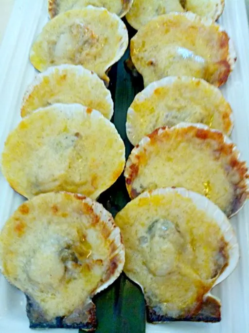 Snapdishの料理写真:baked scallops|Samantha Faye Aguirre Manglarさん