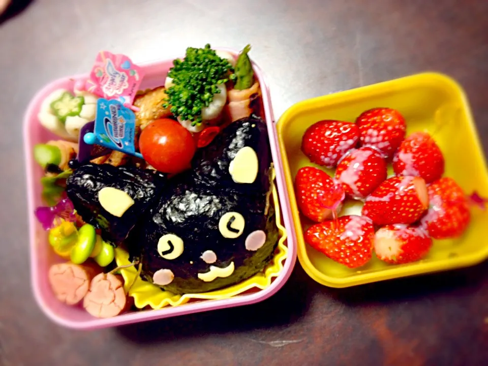 初めてのキャラ弁♡黒猫ちゃん弁当♡(>◡<)♡|めぐりんさん