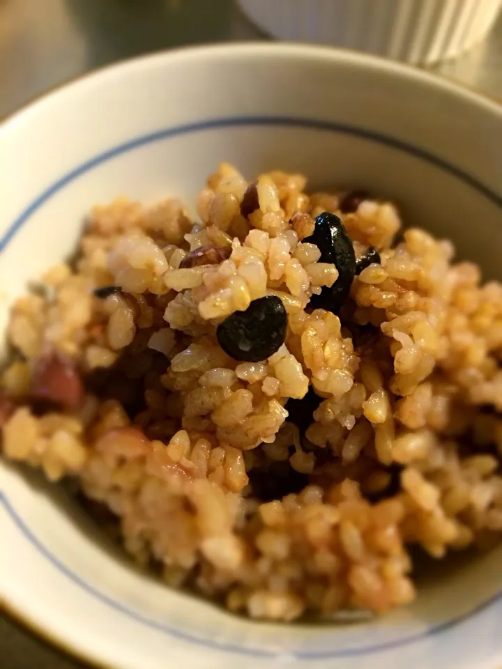 豆餅入り小豆玄米ご飯🌸|はやちんさん