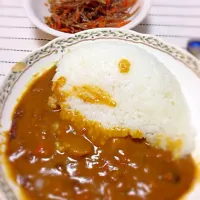 Snapdishの料理写真:神戸牛スジカレーときんぴら|Kei Tanimotoさん