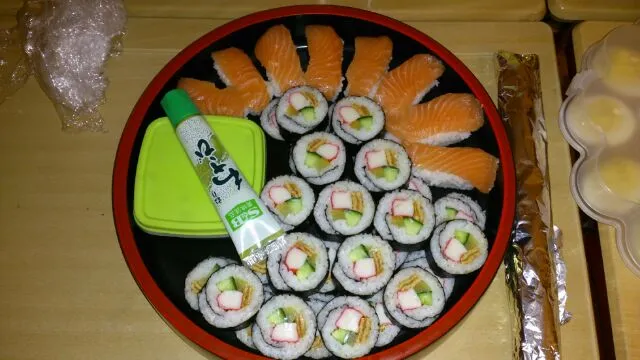 home made sushis. for friend|Pien Liem-Purbaさん