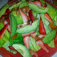 Snapdishの料理写真:Avocado Salad !!!|Beau Srichanさん