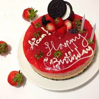 Oreo Strawberry Cheesecake|Diwasasri Hanindhaさん