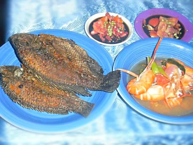 Fried Pla-Pla & Sinigang Na Ulang|Dan Alfred Garcia Madriagaさん