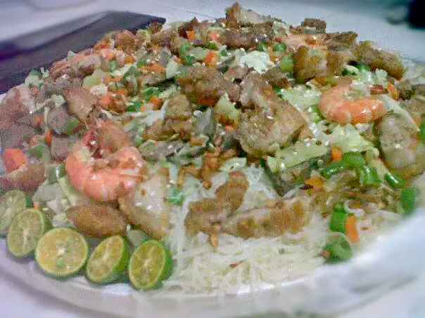 Philippine Cuisine: Pancit Puti|Dan Alfred Garcia Madriagaさん