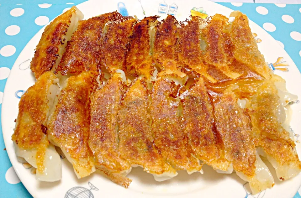 Snapdishの料理写真:Pork Gyoza|Liezlさん