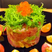 Snapdishの料理写真:マグロとアボカドのタルタル