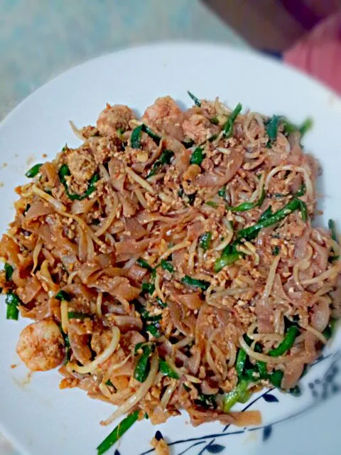 Snapdishの料理写真:Char kuey teow|Slinkyさん