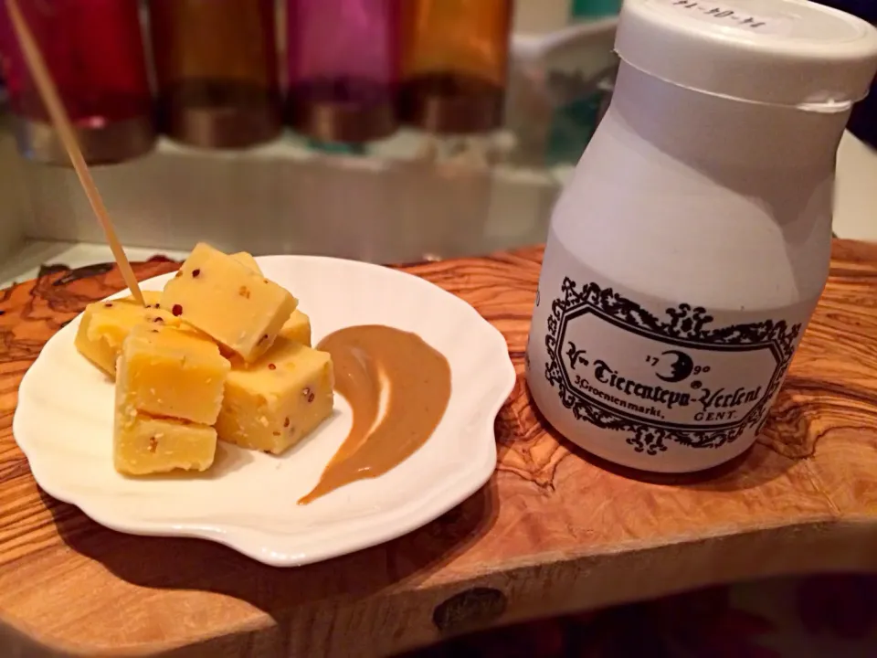 Favorite mustard  with cheese|chocolatteさん