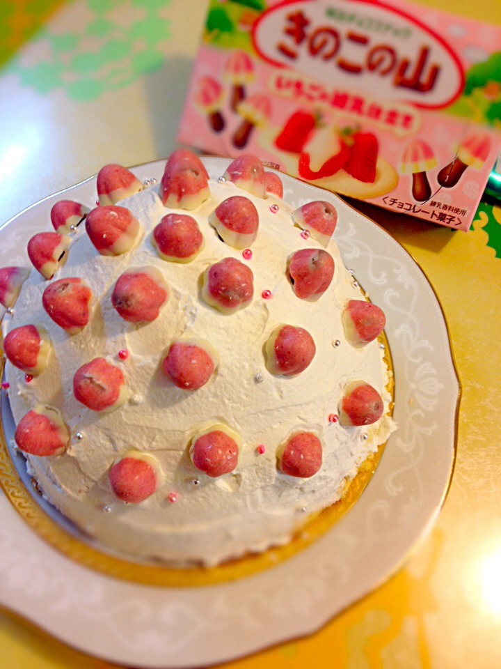 ひな祭り〜きのこの山ドームケーキ