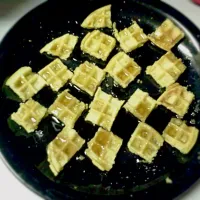 yummy waffles with special syrup and butter sauce|cheyenne & Dyanneさん