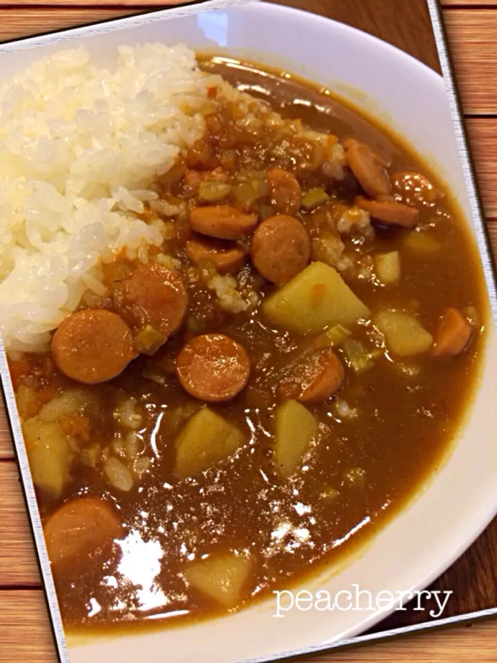 Snapdishの料理写真:冷蔵庫の残り野菜でカレー😊|☆ぴ〜ちゃん☆さん