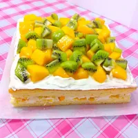 Mango kiwi cake