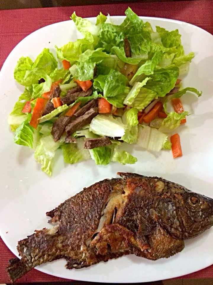 Beef strip salad and tilapia|Lai's Kitchenさん