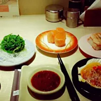 Snapdishの料理写真:..<3 Sushi Ne'..'L'|Mien Yasinaさん