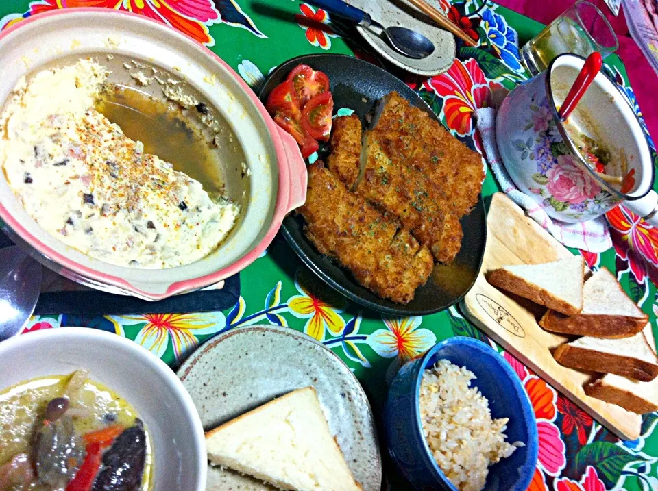 グリーンカレー＆ミルク食パン＆チーズカツ＆ケランチム＆炊き込み御飯 ！笑|みたそさん