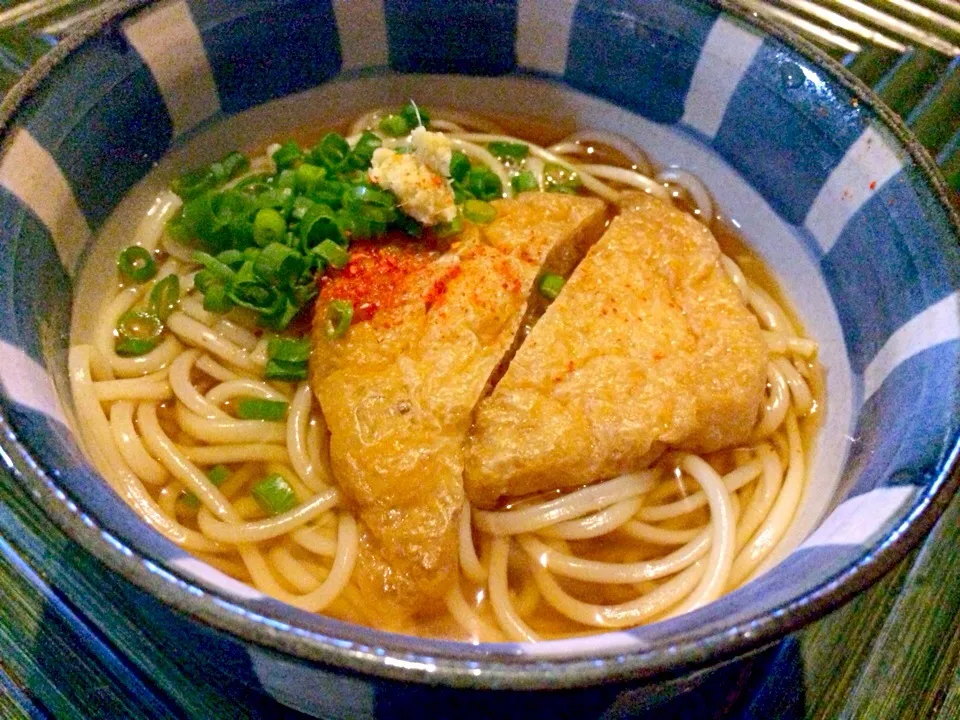 Snapdishの料理写真:五島うどんで「きつねうどん」|hisoka7さん