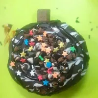 Snapdishの料理写真:Donut with Colourful stars, Choco chips and chocolate sauce|Mahesh Guptaさん