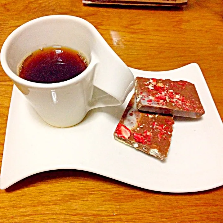 black tea with strawberry shortcake|WMJさん