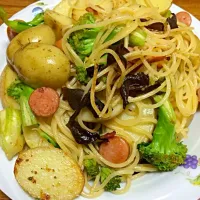 Snapdishの料理写真:ジャガイモとブロッコリーのパスタ|You121さん