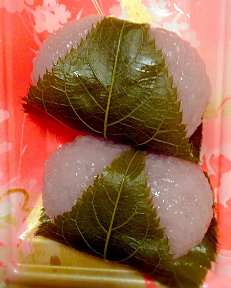 Snapdishの料理写真:sakura mochi|shhhhhさん