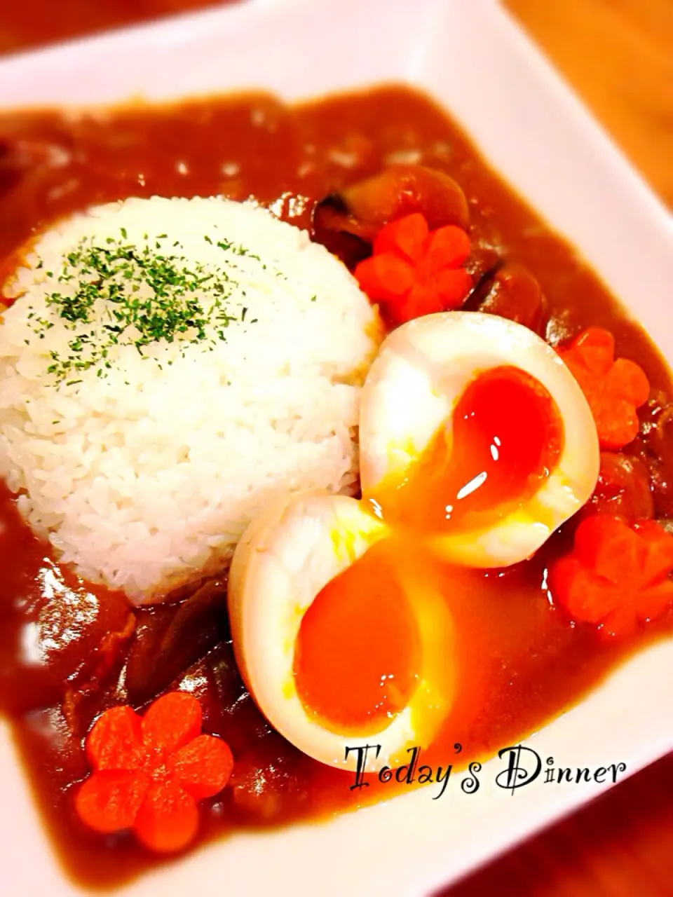 リリたんこぶさんの料理 うどん味玉付きのカレー♡🐔|あっちゃんさん