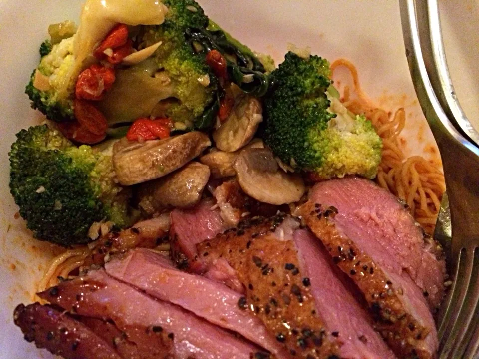 Snapdishの料理写真:Shrimp roe noodles tossed in xo sauce with broccoli and smoked duck breast|Ong Sor Fernさん