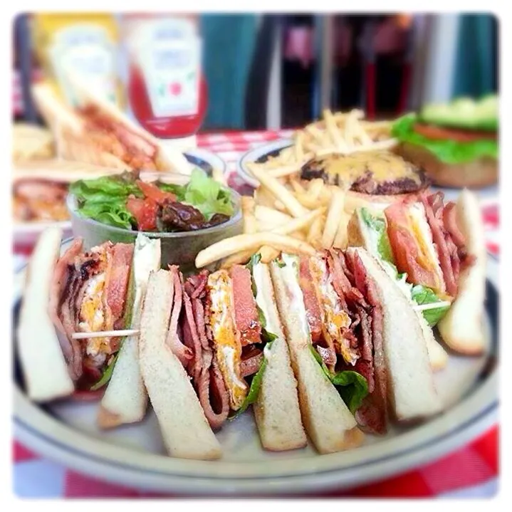 Snapdishの料理写真:Club House Sandwich by ‘‘NewOrlensCafe”|ClassicalCoffeeRoaster,co.ltdさん