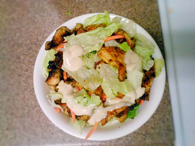 Chicken Caesar Salad|Yasmin Phillipさん