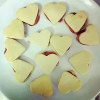 Snapdishの料理写真:Galletas de corazón|cookinglandさん