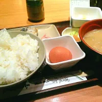 Snapdishの料理写真:豚汁定食@八重洲地下街|nakano9さん