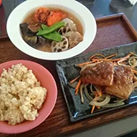 Snapdishの料理写真:※授乳中※鯖の甘酢餡、根菜のみぞれがけ、玄米|yukatsurugaさん