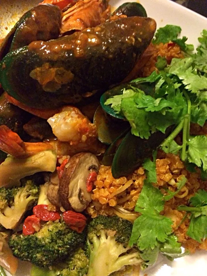 Quinoa tom yum seafood and broccoli|Ong Sor Fernさん