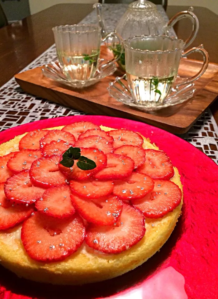 Snapdishの料理写真:ハルさんの料理 水切りヨーグルトで滑らかふわふわスフレチーズケーキ♥️|里美さん