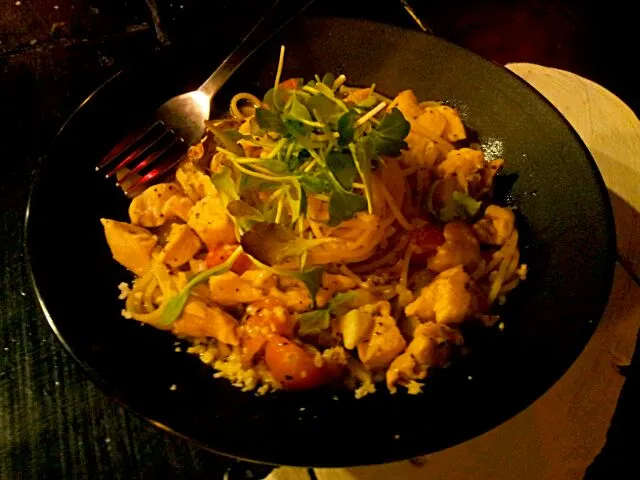 Chicken curry oil pasta|J.FisTさん