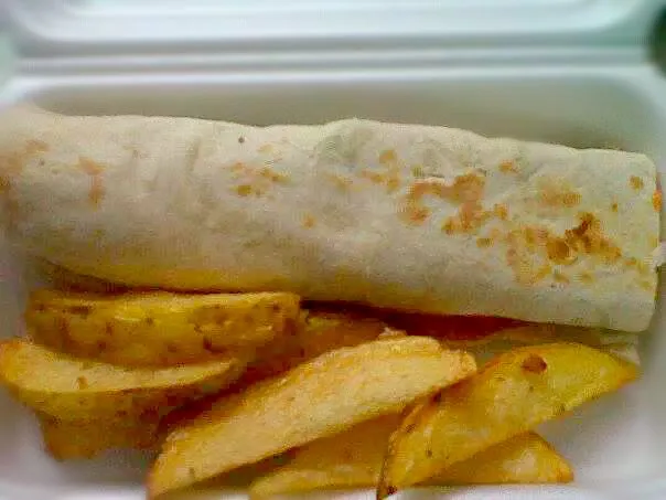 Burrito  & Fries|Dan Alfred Garcia Madriagaさん