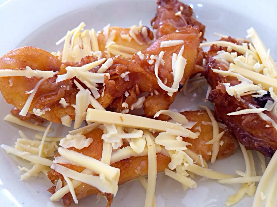 Snapdishの料理写真:Pisang Goreng Cheese|angela angieさん