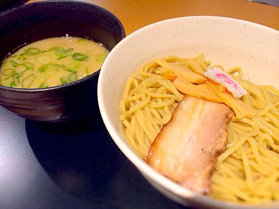 Snapdishの料理写真:つけ麺与六の白BUSHI|ゆみかさん