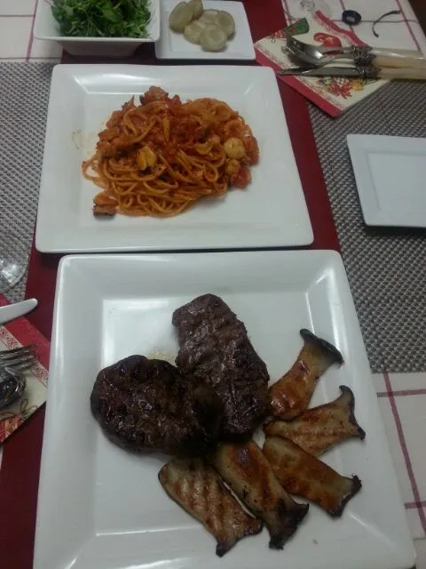 Snapdishの料理写真:pasta &  steak|Jihye Kimさん