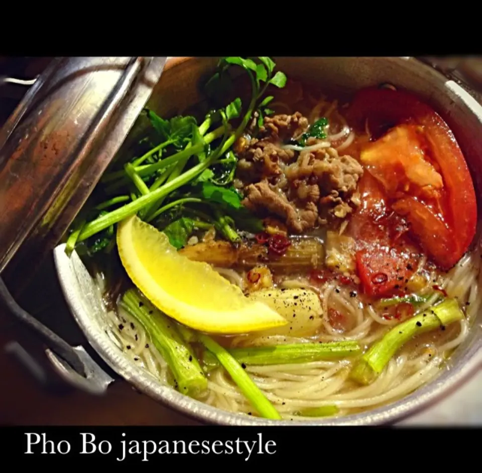 芹と牛肉とトマトの素麺フォー|romieさん