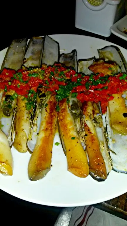 razor clams.|Alison Sipさん